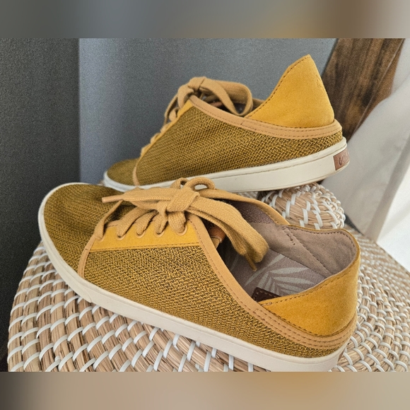 OLUKAI Pehuea Li Women's Slip On Sneakers, Casual Everyday Shoe/Amber Gold 8 - Picture 4 of 16